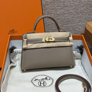 Hermes Mini Kelly Handbag 18/Etoupe Epsom Leather