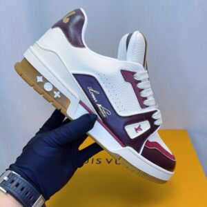 lv trainer sneaker white leather with flower (复制)