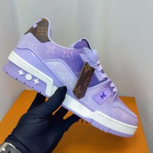lv trainer sneaker white leather with flower (复制)