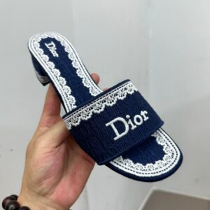 dior dentelle sandals pink embroidery (复制)