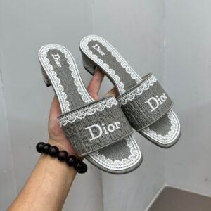 dior dentelle sandals blue embroidery (复制)