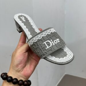 dior dentelle sandals blue embroidery (复制)