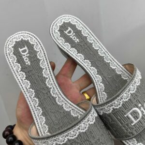 dior dentelle sandals blue embroidery (复制)