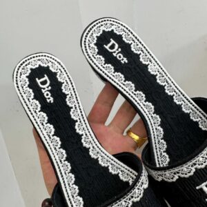 dior dentelle sandals gray embroidery