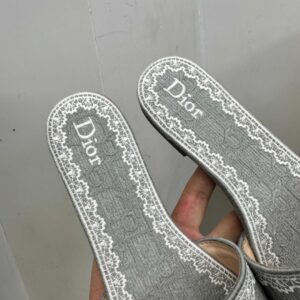 dior dentelle sandals black embroidery (复制)