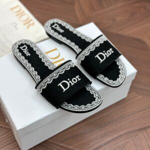 dior dentelle sandals black embroidery (复制)