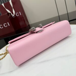 gucci dionysus medium shoulder bag