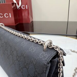 gucci dionysus medium shoulder bag