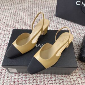 chanel suede sandals nude lambskin (copy)