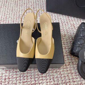 chanel suede sandals nude lambskin (copy)