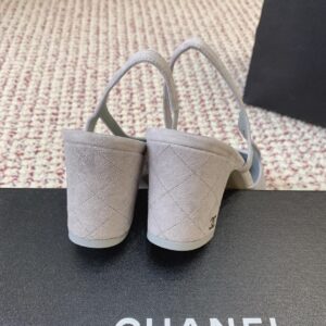 chanel sandals beige lambskin (copy)