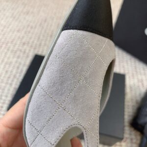 chanel sandals beige lambskin (copy)