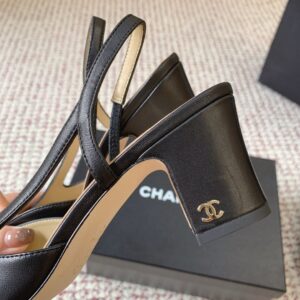 chanel sandals brown suede (copy)