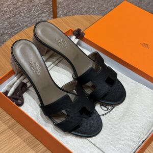 hermes 185 oasis heels sandals 37/gold