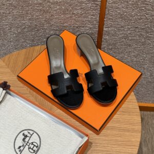 hermes 185 oasis heels sandals 37/gold