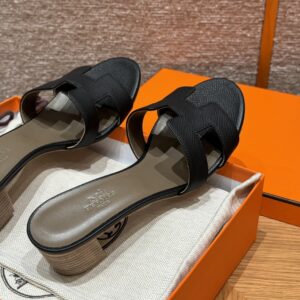 hermes 185 oasis heels sandals 37/gold