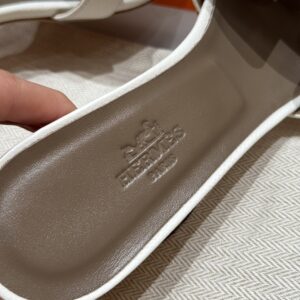 hermes 185 oasis heels sandals 37/gold (copy)