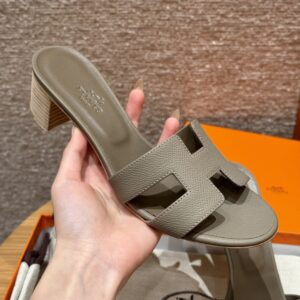 hermes 185 oasis heels sandals 18/etoupe (copy)