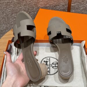 hermes 185 oasis heels sandals 18/etoupe (copy)