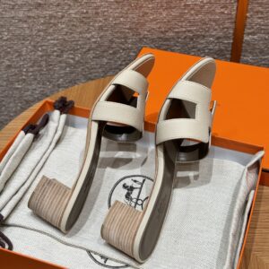hermes 185 oasis heels sandals m8/gris asphalte (copy)