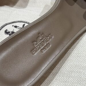 hermes 185 oasis heels sandals s2/trench 01 (copy)