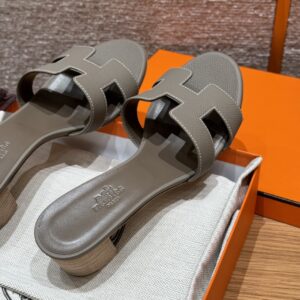 hermes 185 oasis heels sandals s2/trench 01 (copy)