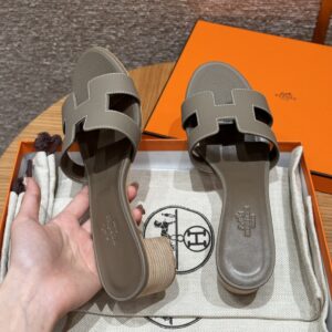 hermes 185 oasis heels sandals s2/trench 01 (copy)