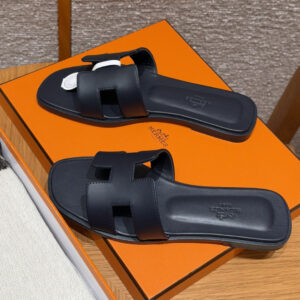 hermes 185 oasis heels sandals ck89/noir with crystals (copy)