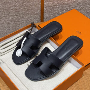 hermes 185 oasis heels sandals ck89/noir with crystals (copy)