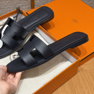 hermes 185 oasis heels sandals ck89/noir with crystals (copy)