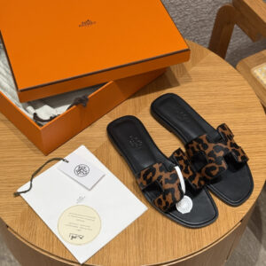 hermes 185 oasis heels sandals navy blue (copy)