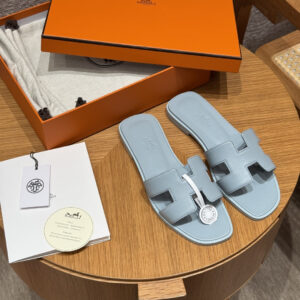 hermes 185 oasis heels sandals silver (copy)