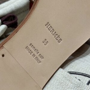 Hermes 185 Oasis Heels Sandals OG/Rouge Sellier 03 hermes 185 oasis heels sandals 01/blanc/37/gold (copy)
