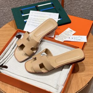hermes 185 oasis heels sandals 89/noir 10 (copy)
