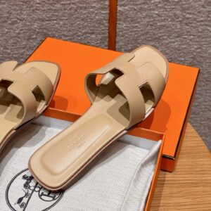hermes 185 oasis heels sandals 89/noir 10 (copy)