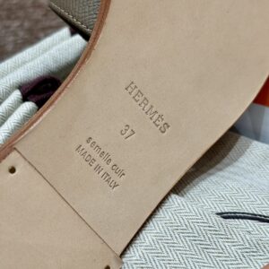 Hermes 185 Oasis Heels Sandals 18/Etoupe 11 hermes 185 oasis heels sandals hermes red 03 (copy)