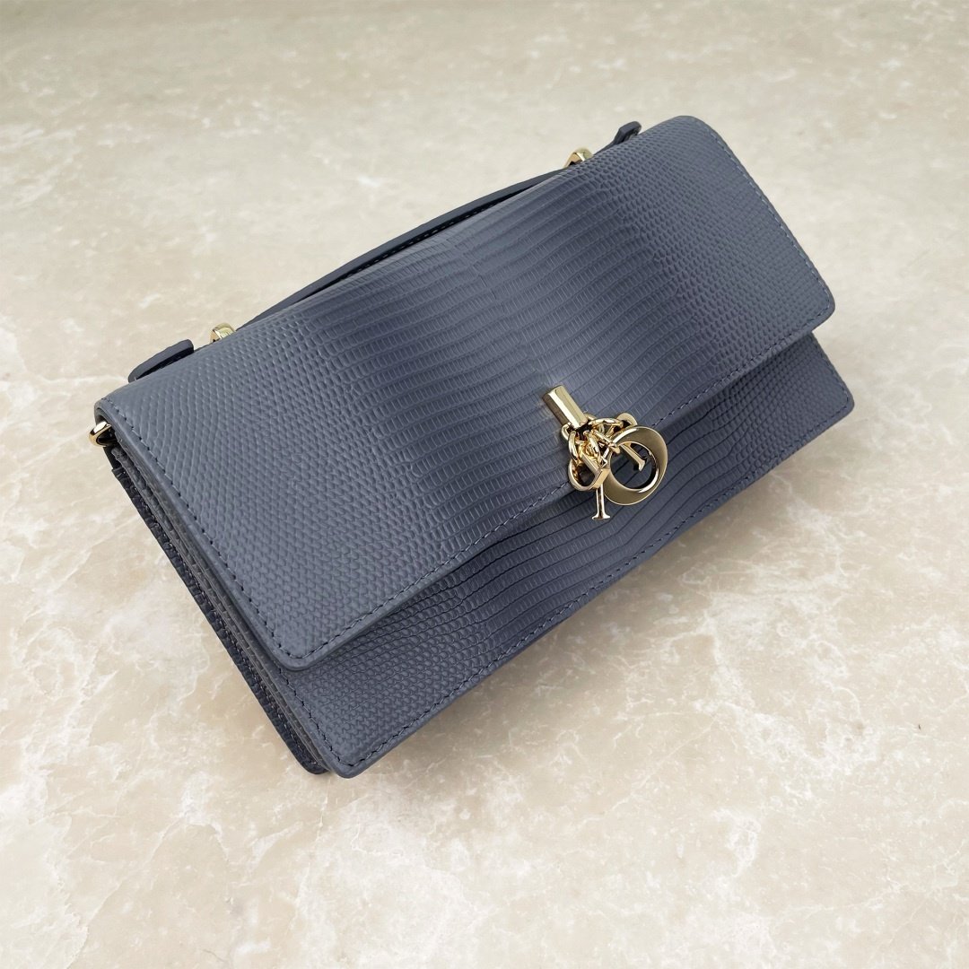 lady dior small handbag pink ostrich calfskin (copy) lady dior small handbag pink ostrich calfskin (copy)
