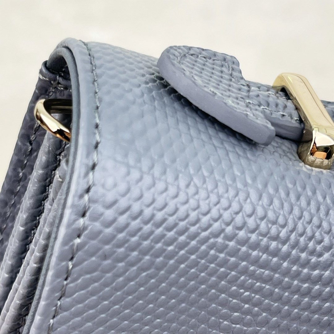 lady dior small handbag pink ostrich calfskin (copy) lady dior small handbag pink ostrich calfskin (copy)