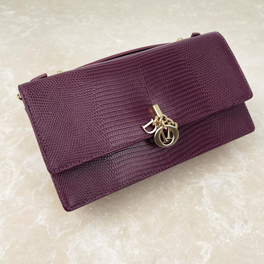 lady dior small handbag pink ostrich calfskin (copy) lady dior small handbag pink ostrich calfskin (copy)