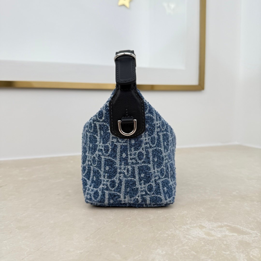 dior qixi mini lady dior bag with chain rose gold (copy) (copy) dior qixi mini lady dior bag with chain rose gold (copy) (copy)