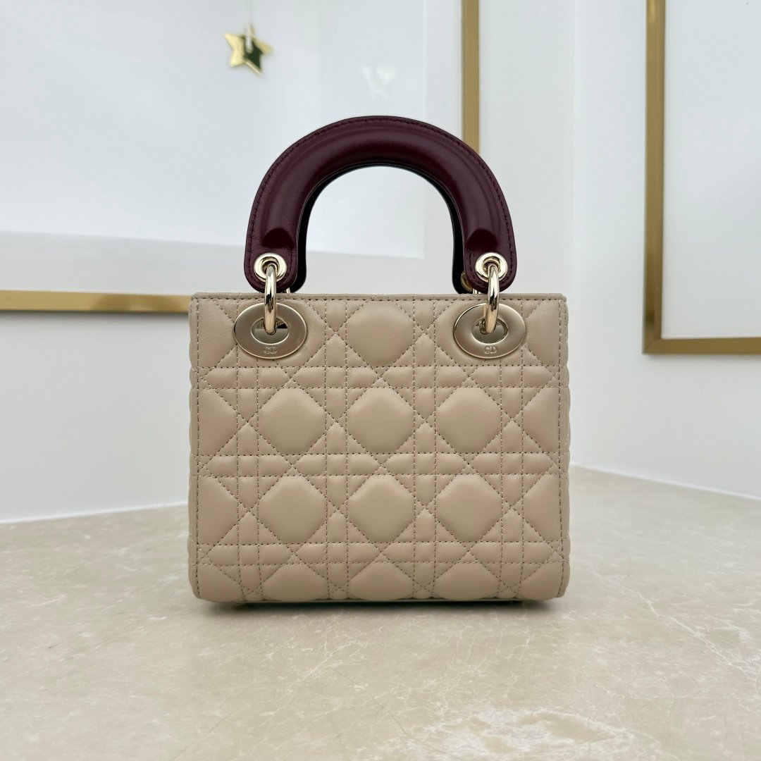 dior qixi mini lady dior bag with chain (copy) dior qixi mini lady dior bag with chain (copy)