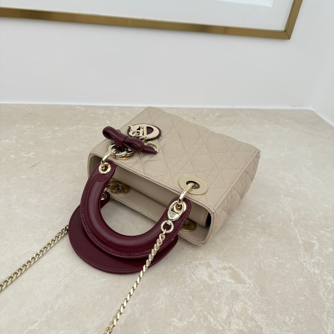 dior qixi mini lady dior bag with chain (copy) dior qixi mini lady dior bag with chain (copy)