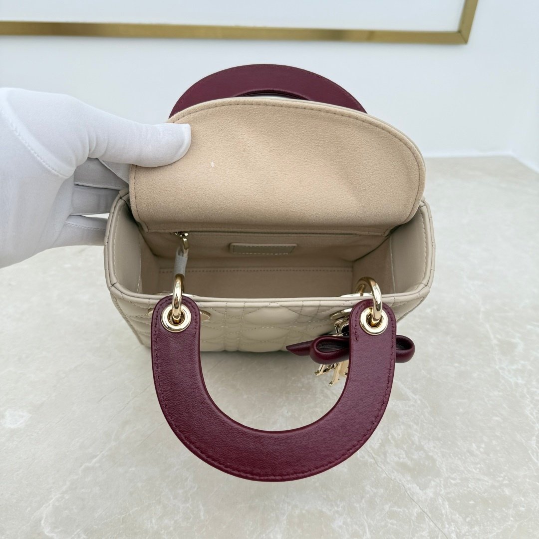 dior qixi mini lady dior bag with chain (copy) dior qixi mini lady dior bag with chain (copy)