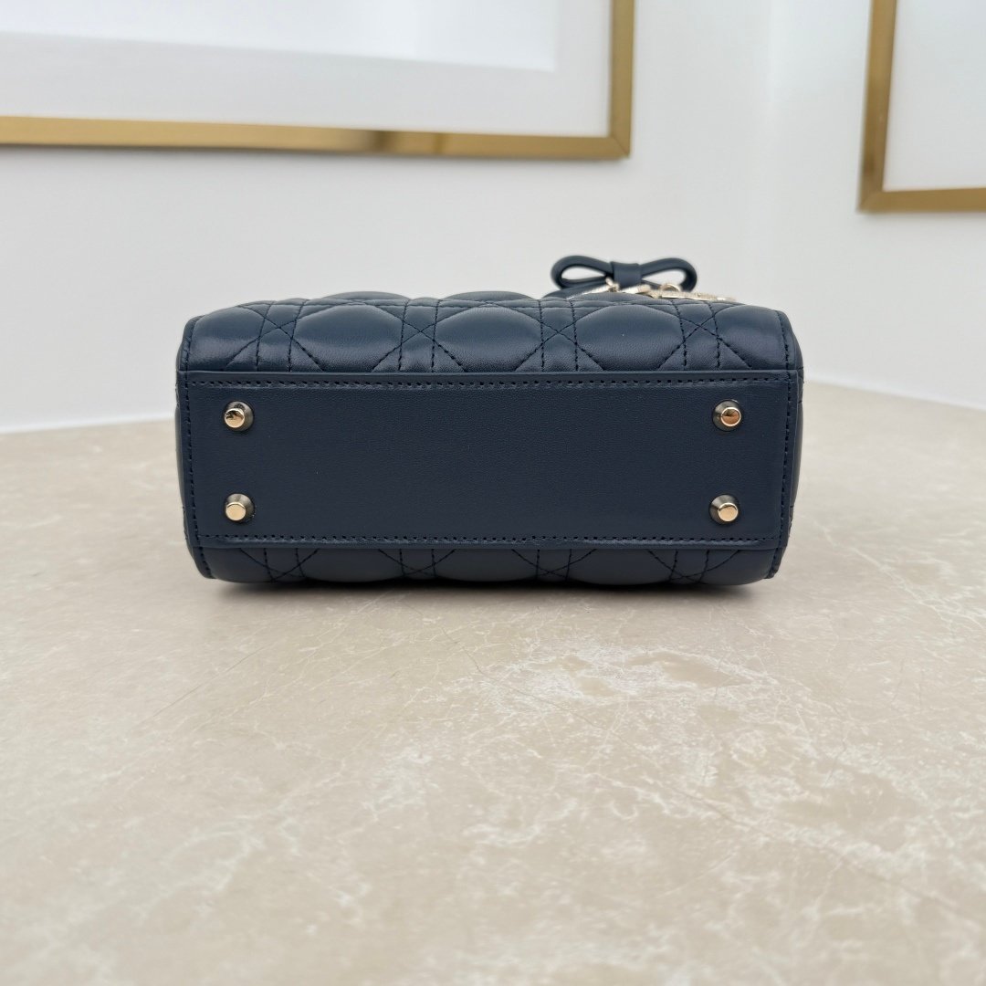 dior qixi mini lady dior bag with chain (copy) dior qixi mini lady dior bag with chain (copy)