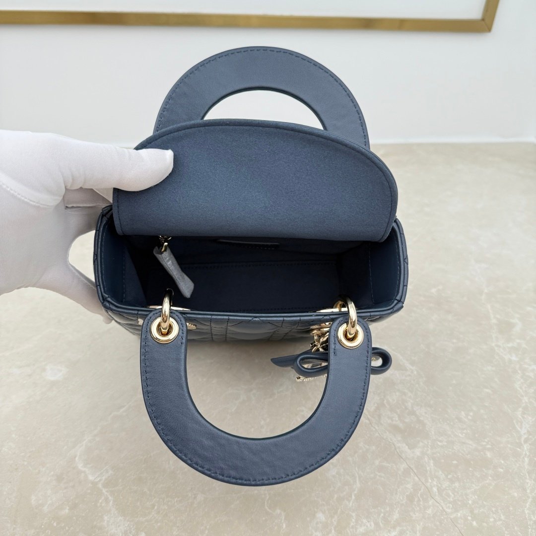 dior qixi mini lady dior bag with chain (copy) dior qixi mini lady dior bag with chain (copy)