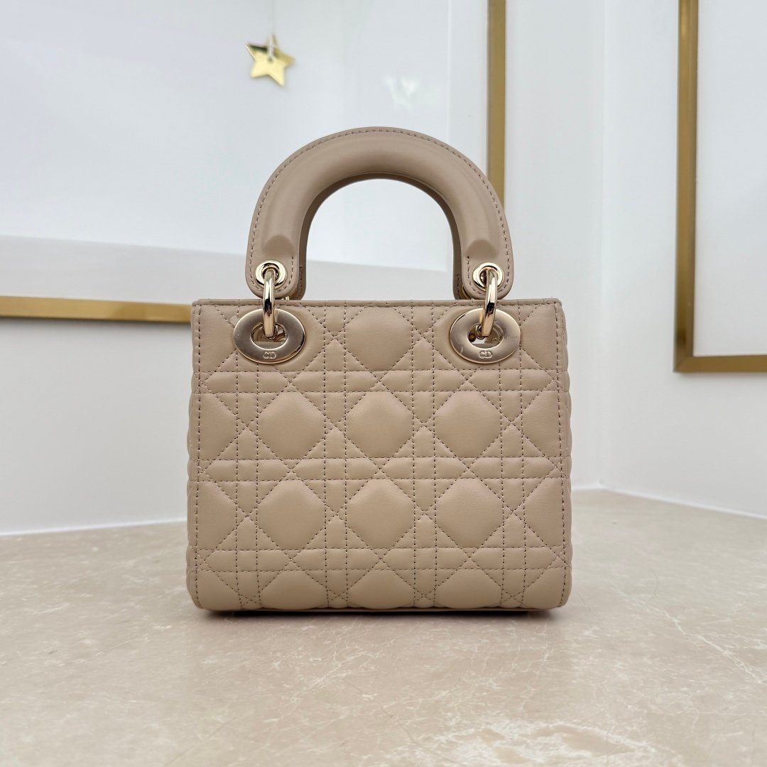 dior qixi mini lady dior bag with chain (copy) dior qixi mini lady dior bag with chain (copy)