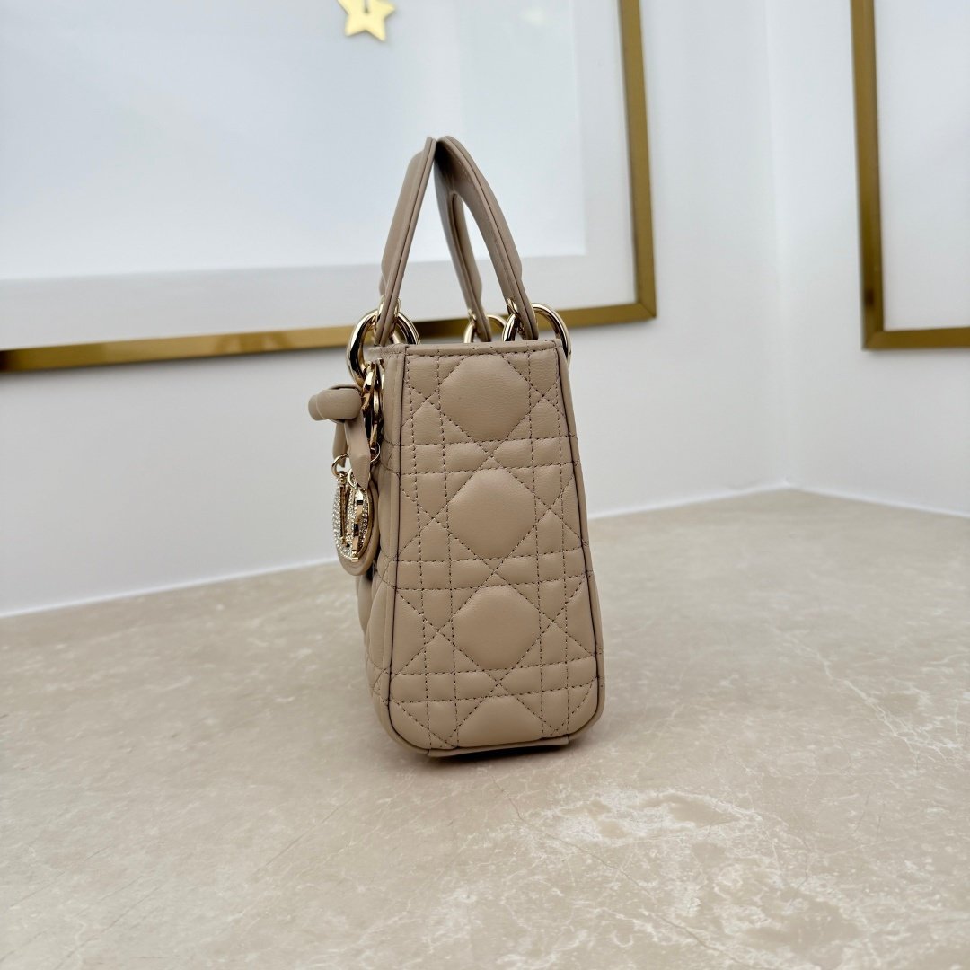 dior qixi mini lady dior bag with chain (copy) dior qixi mini lady dior bag with chain (copy)