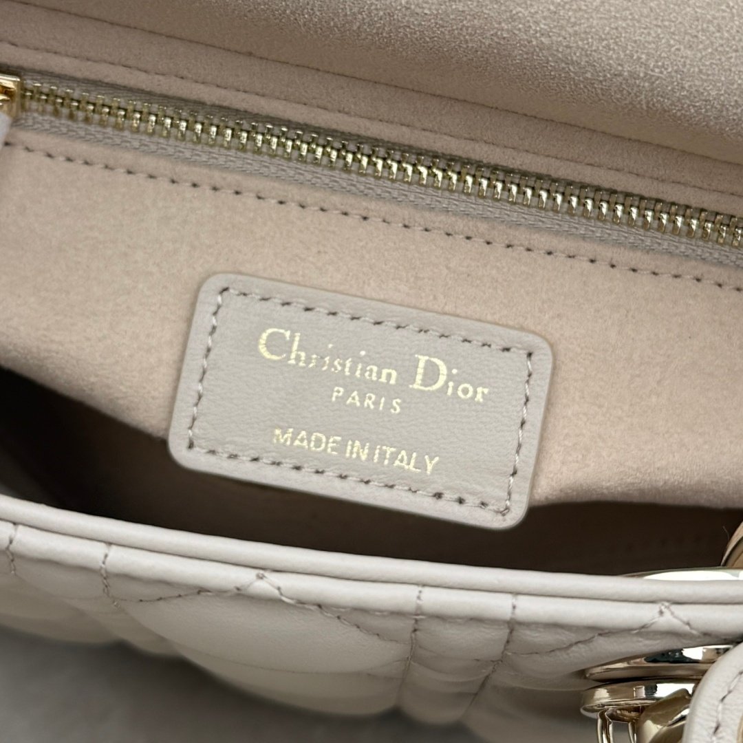 dior qixi mini lady dior bag with chain (copy) dior qixi mini lady dior bag with chain (copy)