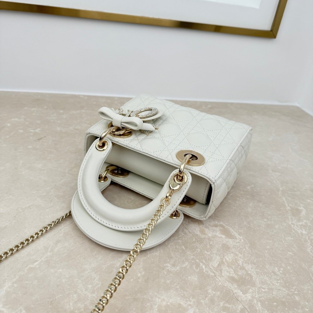 dior qixi mini lady dior bag with chain beige (copy) dior qixi mini lady dior bag with chain beige (copy)