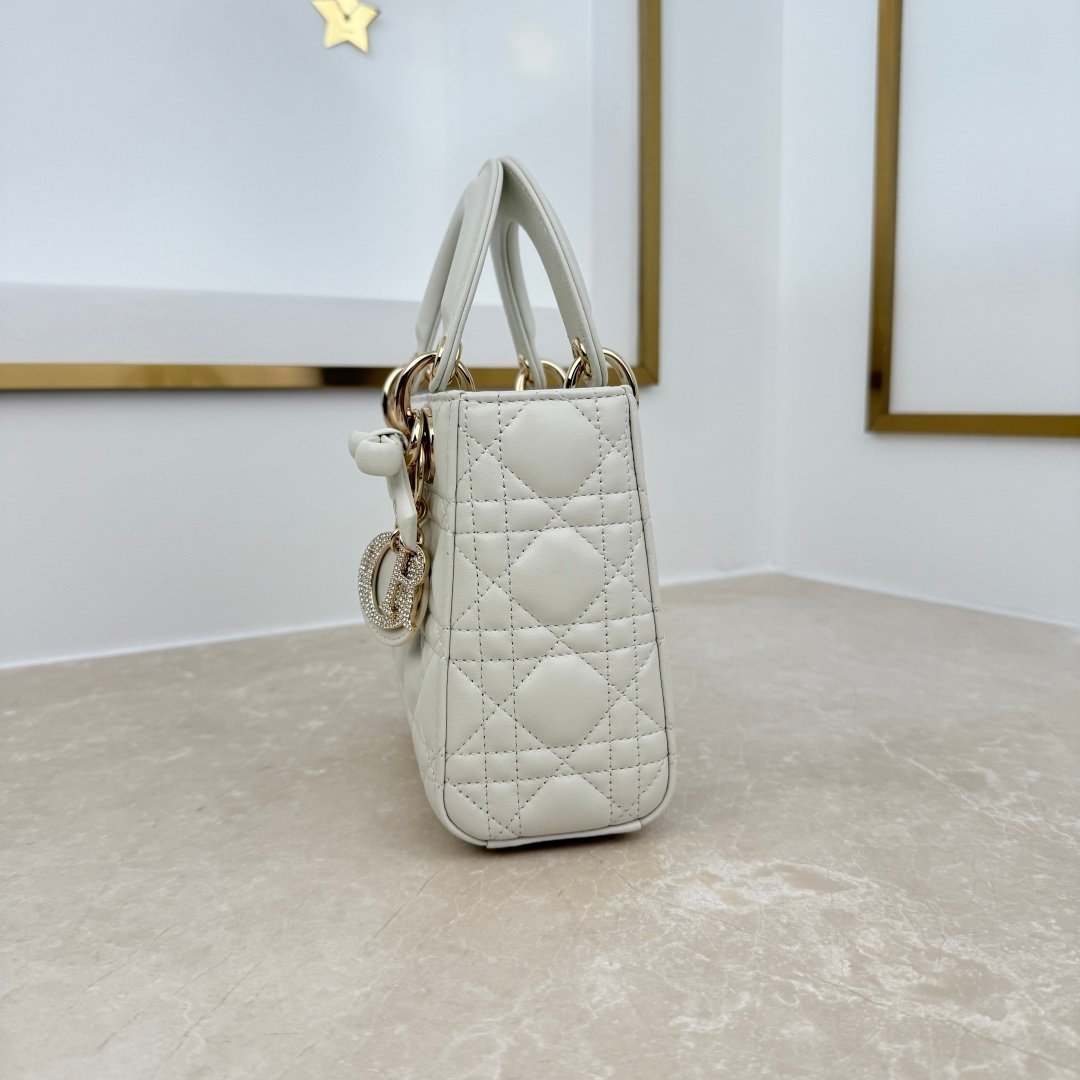 dior qixi mini lady dior bag with chain beige (copy) dior qixi mini lady dior bag with chain beige (copy)